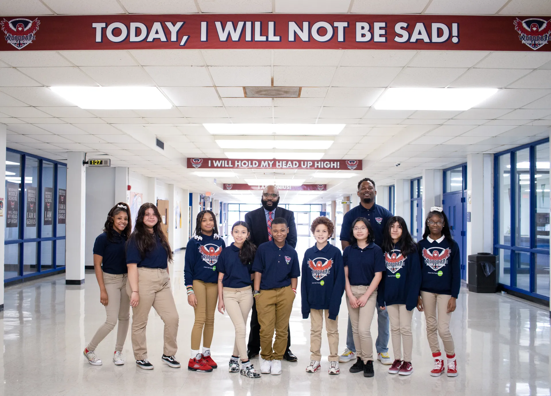 Wooddale Middle School wdlclassroom photographycolor20220420 16 of 132 52018436823 o 2